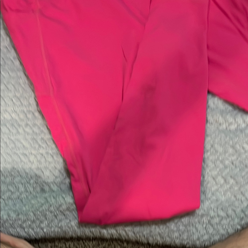 Chic Pink Women's Leggings